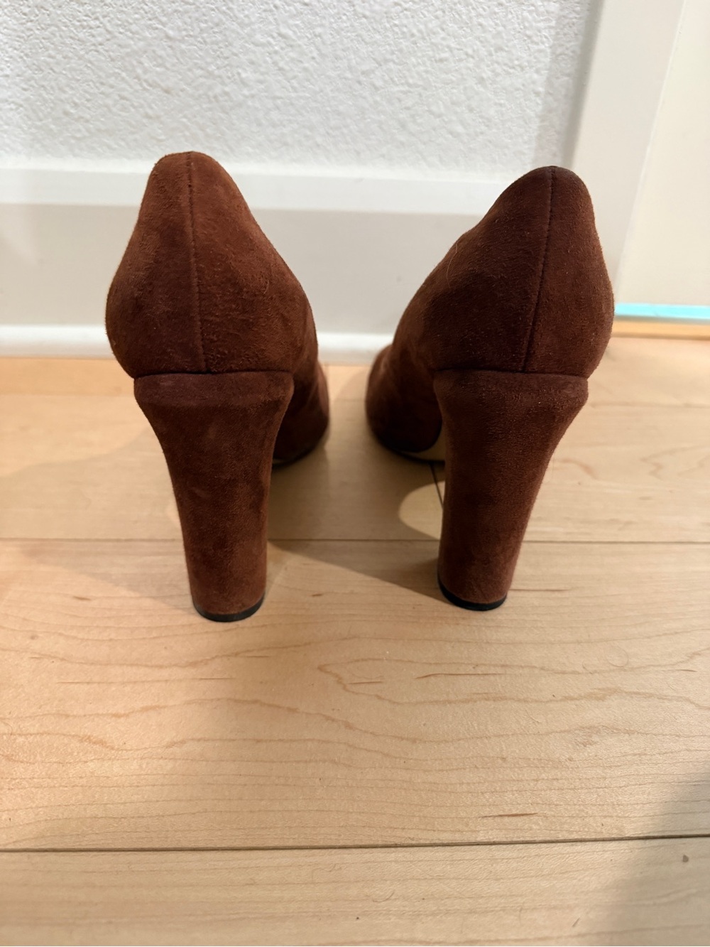 Valentino Brown Suede Round-Toe Pumps - Picture 4 of 10
